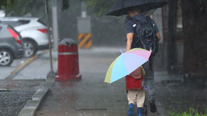 경기 동부와 강원 영서, 천둥 번개 동반한 강한 비 조심