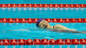 93세 할머니의 아름다운 역영&hellip;남부대 수영장 '감동의 물결'