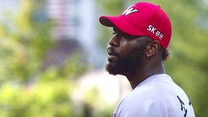 선두 SK, KIA에 '진땀승'&hellip;막판 추격 뿌리치고 한 점 차 승리