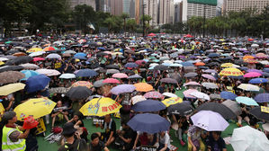 '中, 홍콩 시위 폄훼 SNS 선전전'&hellip;트위터&middot;페북, 해당 계정 삭제