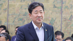 박양우 "도쿄올림픽 현지 훈련캠프 설치, 안전 고려해 재검토"