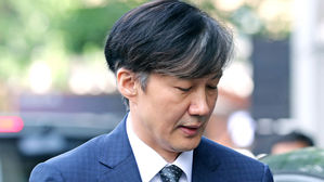 靑 "의혹만 있고 진실은 가려져"&hellip;조속한 청문회 거듭 촉구