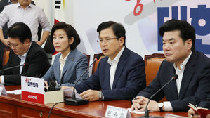 황교안 "지소미아 파기로 김정은 만세 부를 것&hellip;재검토해야"