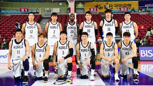 한국 남자농구 '월드컵 전초전' 첫판서 리투아니아에 대패