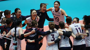 아시아여자배구 '김연경 폭발' 한국, 중국 꺾고 3위