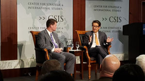 미 국방 차관보 "한국 지소미아 연장해야&hellip;한&middot;일 의미있는 대화 촉구"