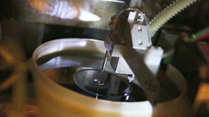 "한 달 지연에 매출 34억 원↓"&hellip;수출급감에 日 불화수소업체 울상