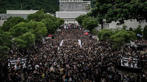 추락하는 홍콩 경제&hellip;무디스, 신용등급 전망 '부정적' 강등