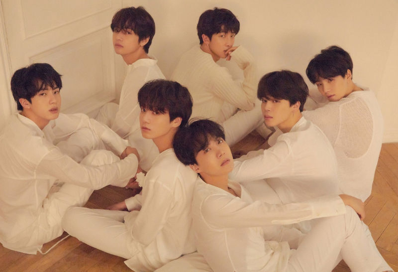 Bang Si-hyuk Talks About the Difference Between BTS & TXT