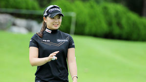 '이데일리 여자골프 2R' 이다연, 강풍 뚫고 단독 선두 도약