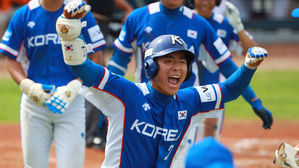 '이주형 9회 투런포' 한국 청소년야구, 호주 꺾고 동메달