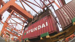 [친절한 경제] "한국 경제 6개월 연속 부진"&hellip;하반기 경제 숙제는?