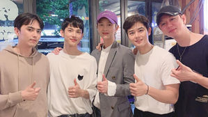 [SBS Star] ZE:A Members Show Support for Yim Siwan's Fan Meeting