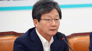 유승민 "지금부터 국민 저항권으로 정권 끝장내야"