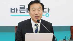 손학규 "'조국 반대'로 보수통합 할 때 아냐&hellip;타 정당과 연대 없다"