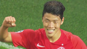 황희찬, 챔스 데뷔 무대서 펄펄 날았다&hellip;'1골 2도움'