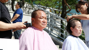 대구·경북서 '조국 사퇴' 촉구 삭발 투쟁 이어져