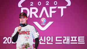 LG, 신인 계약 완료&hellip;1차 지명 이민호, 3억 원