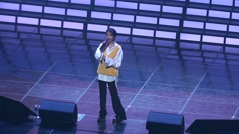 [스브스타] '반딧불이가 거기서 왜 나와?