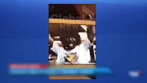 '흑인 분장하고 만세'&hellip;트뤼도 캐나다 총리, 인종차별 논란