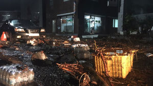 [삼척] 400mm 물폭탄에 도로 '온데간데'&hellip;부유물 한가득