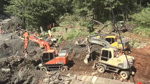 부산 산사태 현장서 시신 추가 수습&hellip;"신원 확인 중"