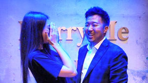 수현♥차민근, 프로포즈 현장 공개&hellip;SNS에 드러낸 행복