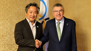 바흐 IOC 위원장 "도쿄 올림픽 방사능 문제 재차 점검"