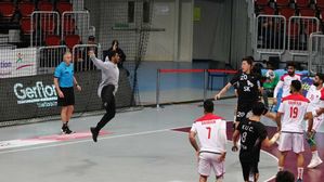 한국 남자 핸드볼, 도쿄올림픽 예선서 바레인 꺾고 4강 진출