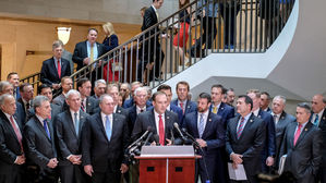 美 '우크라 의혹' 갈등 고조&hellip;공화당 실력저지로 탄핵 조사 파행