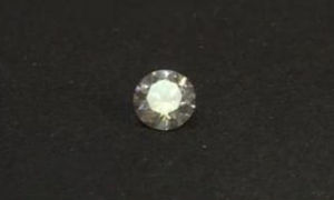 "중국서 '일주일에 1캐럿' 인조 다이아몬드 생성 성공"