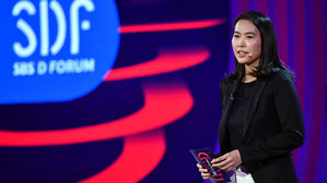 [SDF2019 포토] '바라본다는 것, 잘 바라본다는 것' 강연하는 김보라 감독