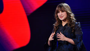 [SDF2019 포토] '디지털 공론장에서의 집단이기주의 확산' 강연하는 제이넵 투펙치