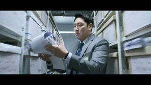 '블랙머니', 개봉 첫날 1위&hellip;실제 사건에 공감&middot;분노