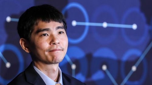 이세돌, AI 한돌과 은퇴 대국