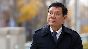 윤장현 전 광주시장 항소심도 유죄&hellip;법원 "공천 대가 인정"