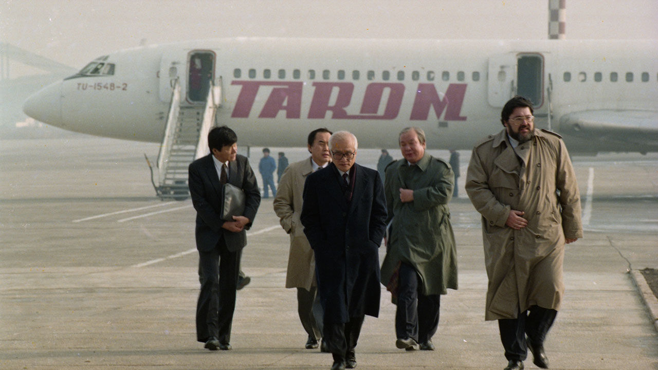 [취재파일] 낡은 흑백사진 속 김우중은 고단해 보였다