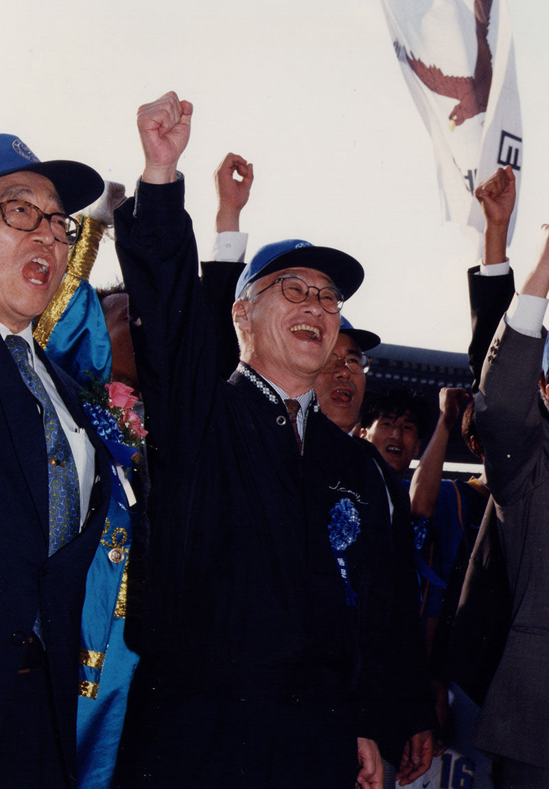 [취재파일] 낡은 흑백사진 속 김우중은 고단해 보였다