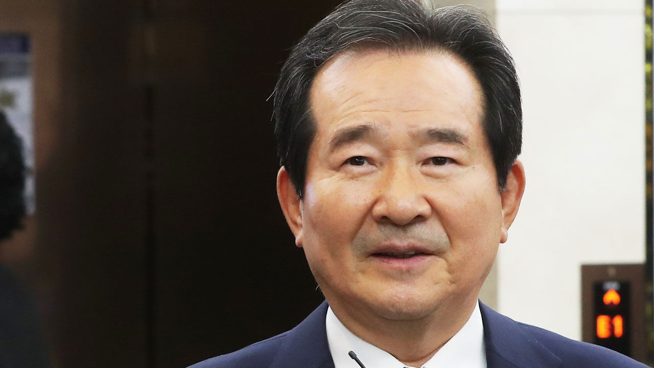 문 대통령 '정세균 카드' 낙점 배경은…'경제'·'협치'에 방점