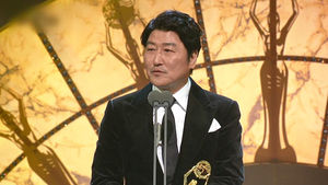 송강호, '올해를 빛낸 영화배우' 1위&hellip;7년 연속 최상위
