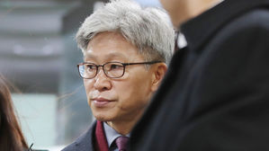 송병기 측 "범죄사실 불인정, 공소시효도 지나"&hellip;구속심사 종료