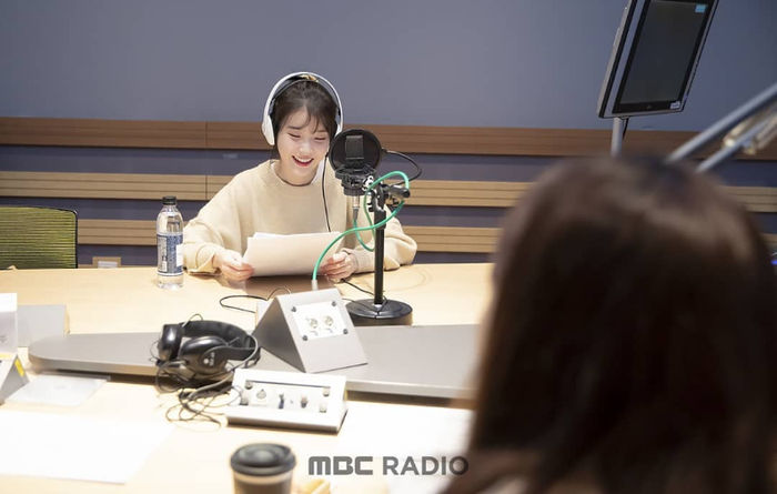 IU