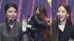 [SBS Star] Girls' Generation Sooyoung & Taeyeon's Reunion Makes S♡NE Happy