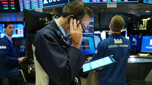 뉴욕증시, 잡히지 않는 신종코로나 공포…다우, 2.09% 폭락 마감