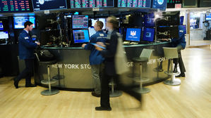 뉴욕증시, 美 민간고용 호조&middot;코로나 치료제 기대 상승 출발