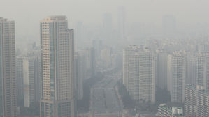 "대기오염에 세계 연 450만 명 조기 사망…한국은 4만 명"