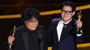 [SBS Star] 'Parasite' Becomes the First Korean Film to Win an Oscar
