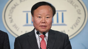 김재원 "유성엽 때문에 40개 지역구 조정&hellip;부당 거래 대가"