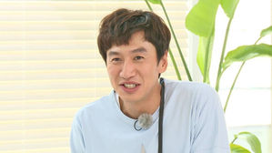 [SBS Star] Lee Kwang Soo to Take a Break from 'Running Man' Filming