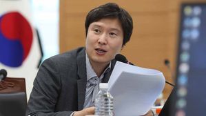 [그사람] 불온한 청년, 김해영